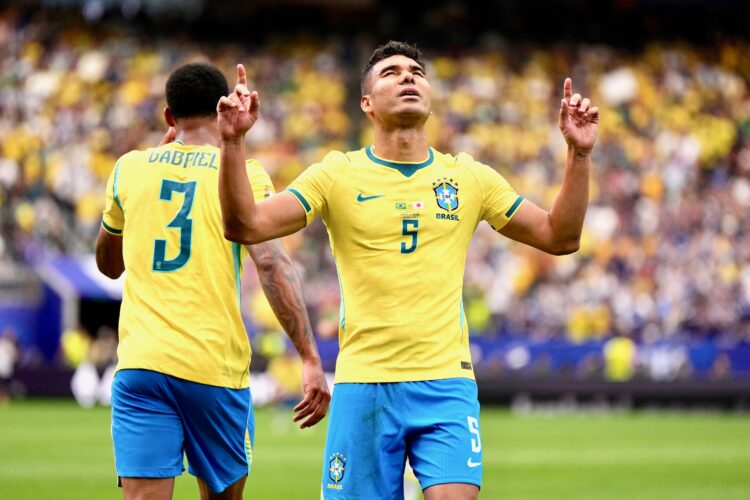 Goal in extra time gives Brazil another life